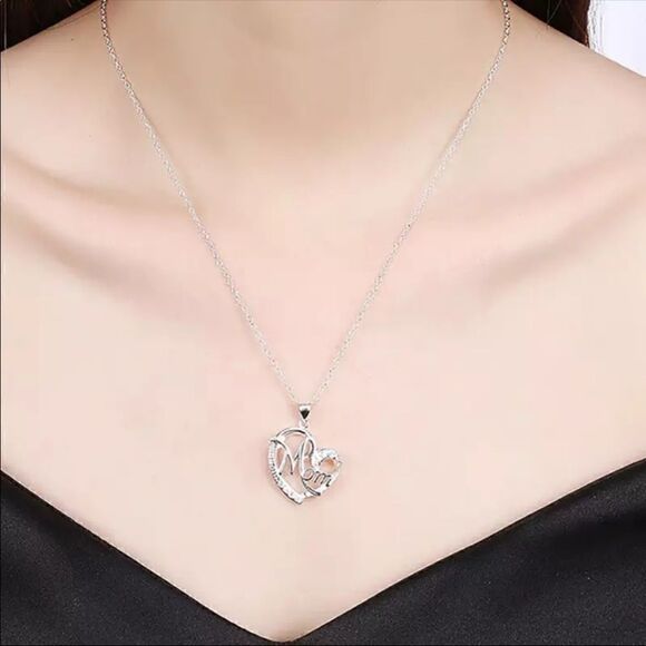 ❣️Silver Mom Crystal Heart Pendant Fashion Necklace - Picture 5 of 5